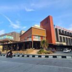 Buntoro, Dulu Penjual Bakso, Kini Raja Bisnis Mall Pemilik Rita Group